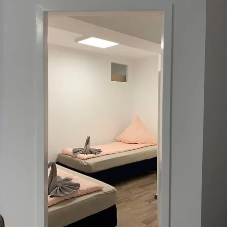 Lejlighed Central Private In Popular Neighborhood!