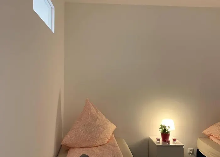Lejlighed Central Private In Popular Neighborhood!