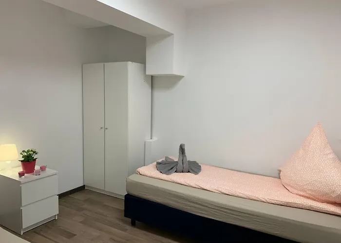 Central Private In Popular Neighborhood! Lejlighed Köln