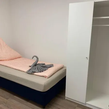 Central Private In Popular Neighborhood!