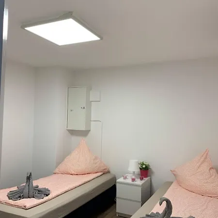 Central Private In Popular Neighborhood! Apartamento