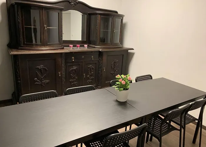 Central Private In Popular Neighborhood! * Köln