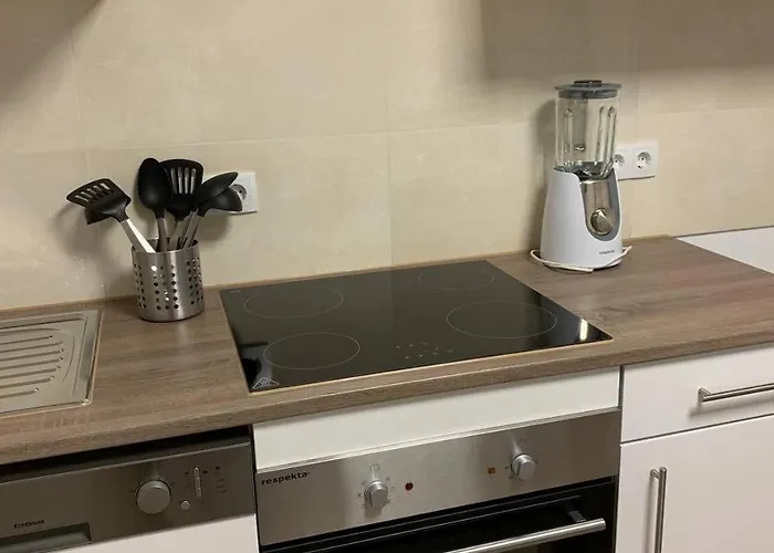 Central Private In Popular Neighborhood! Apartment Cologne