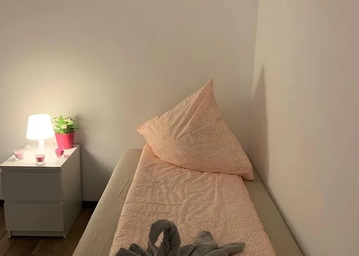 Central Private In Popular Neighborhood!